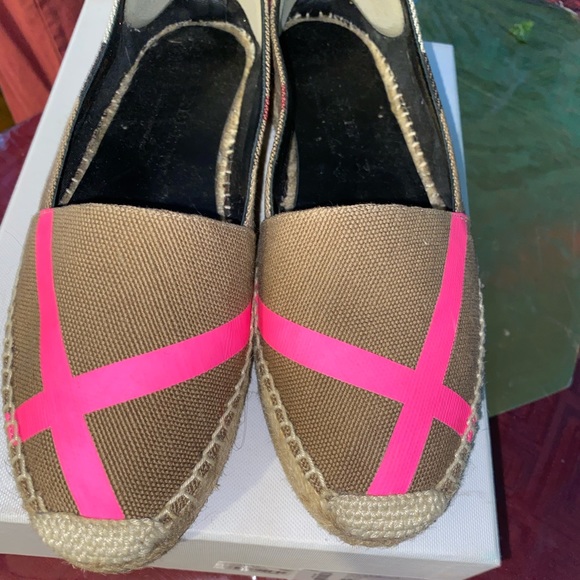 Espadrilles - Picture 1 of 3